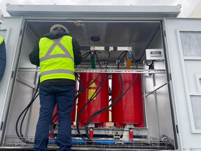 fd2ca99662704cb8b8a147261b30a009