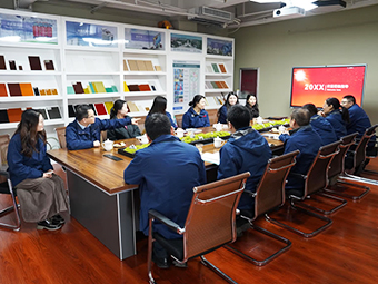 Bienvenidos líderes de grupo para visitar y guiar