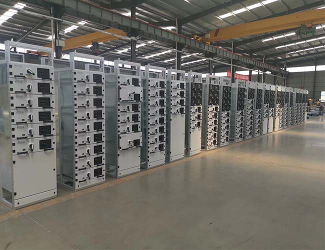 Cabinas de Interruptores AT/BT ZTelec: Cumplen con IEC/GB, Ideal para Industria y Comercio